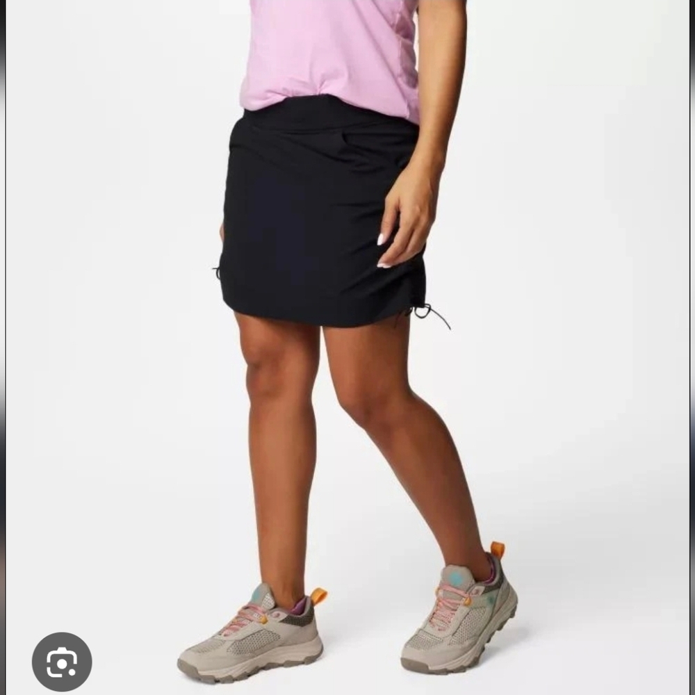 Columbia Black Omni-Shield Skirt-skort...size:XL - Picture 3 of 12